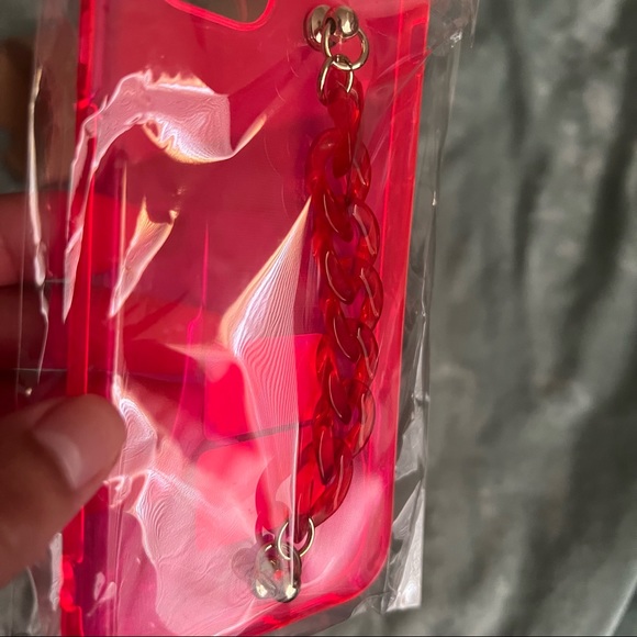 Two Francesca’s Phone cases - Picture 4 of 6